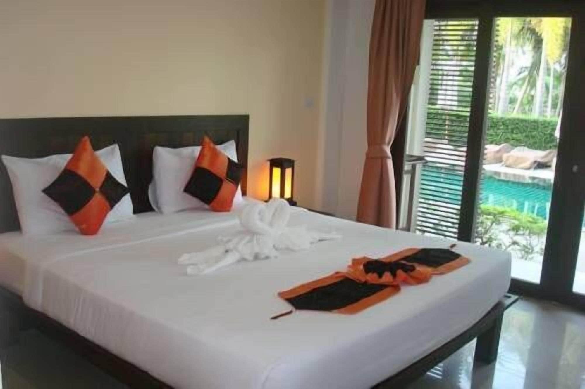Ampha Place Hotel Mae Nam Dış mekan fotoğraf