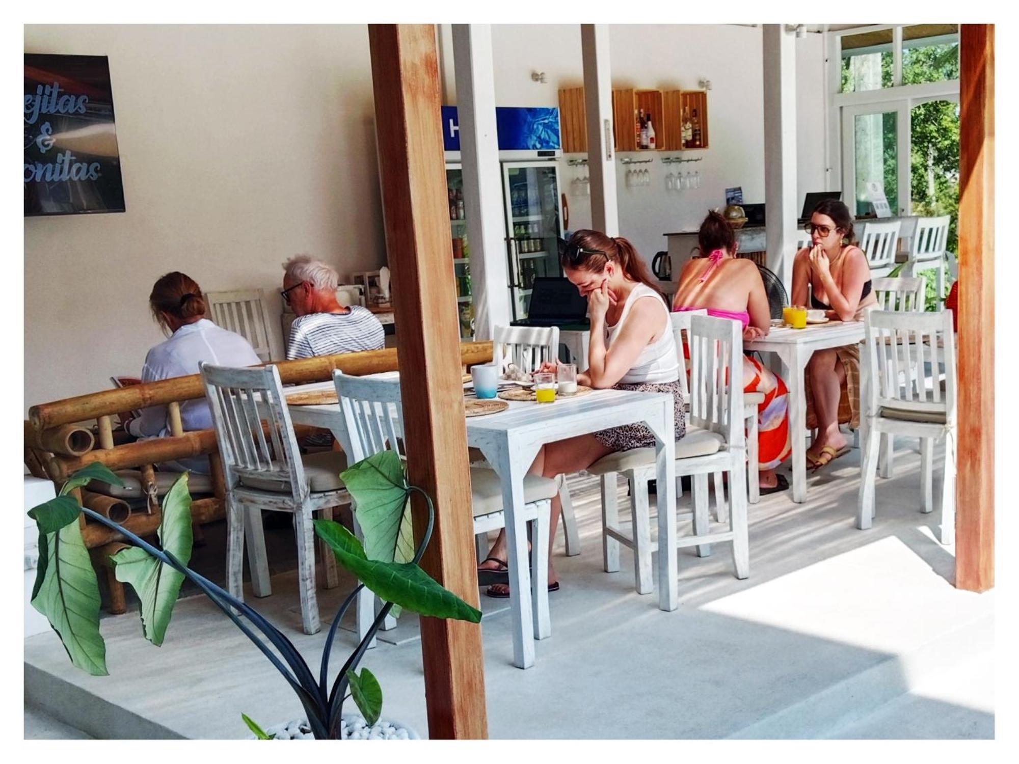 Ampha Place Hotel Mae Nam Dış mekan fotoğraf