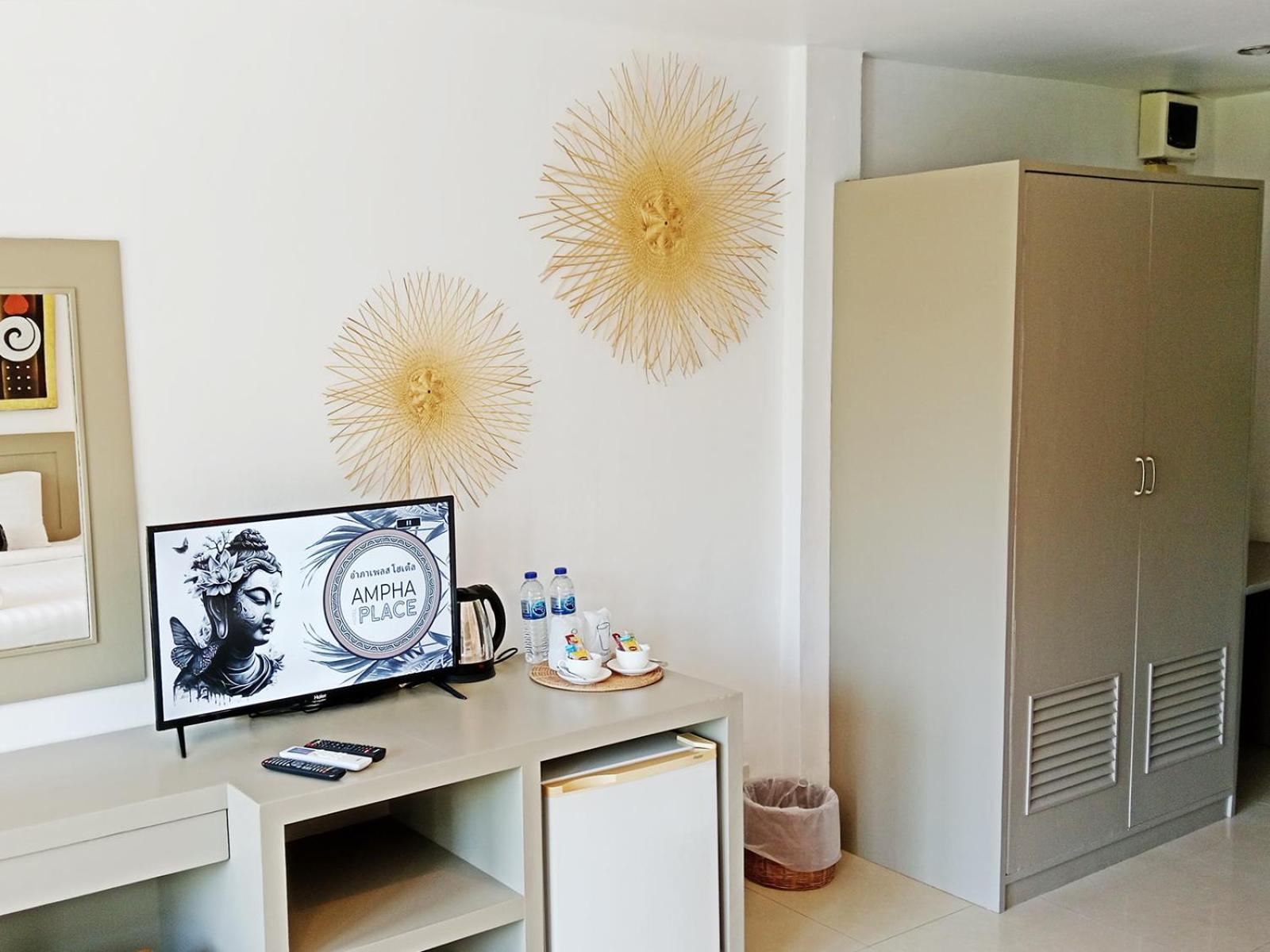 Ampha Place Hotel Mae Nam Dış mekan fotoğraf