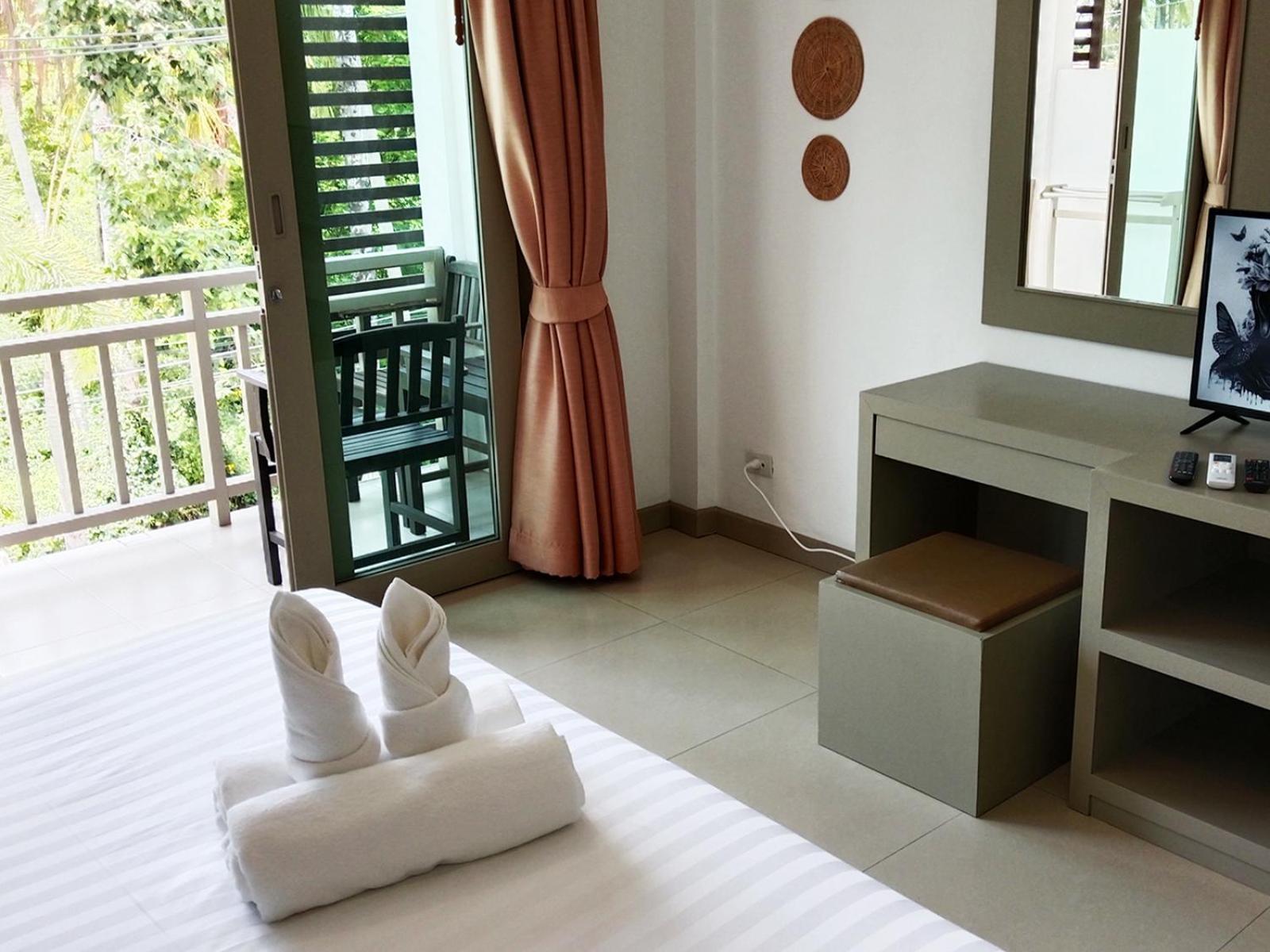 Ampha Place Hotel Mae Nam Dış mekan fotoğraf